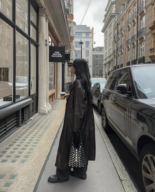 Bolsa Bucket com Rebites Seeren Preto