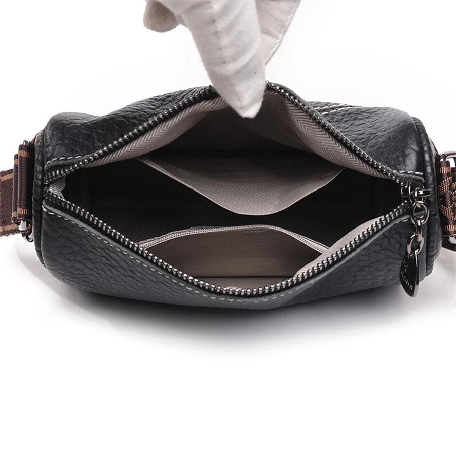 Bolsa Tiracolo de Couro Mush Preto