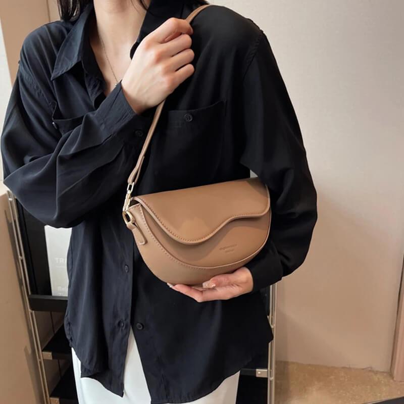 Bolsa Transversal de Couro Ruana Marrom