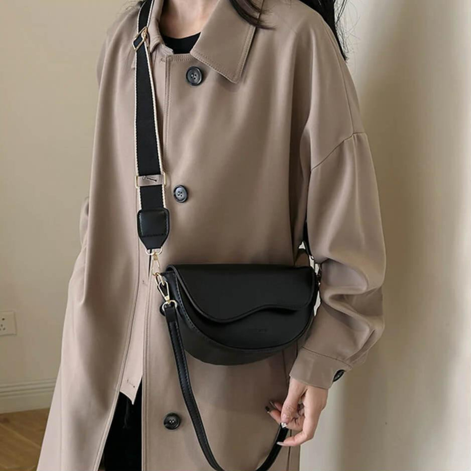 Bolsa Transversal de Couro Ruana Preto