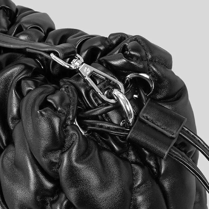 Bolsa de Ombro Acolchoada Ella Preto