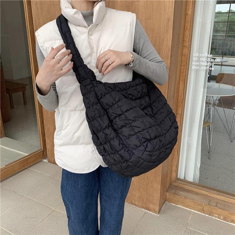 Bolsa de Ombro Acolchoada Rissa Preto