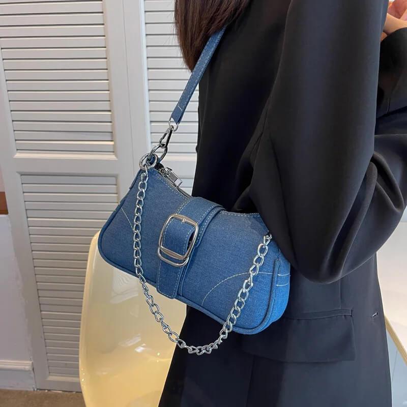 Bolsa Baguete com Corrente Mayla Azul