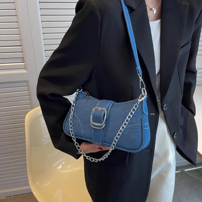 Bolsa Baguete com Corrente Mayla Azul
