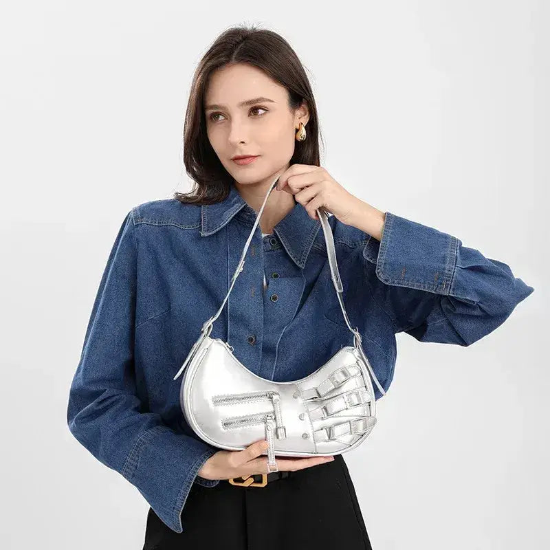 Bolsa Baguete de Couro Prata Stella
