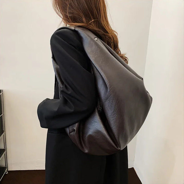 Bolsa Hobo de Couro Catto Cafe