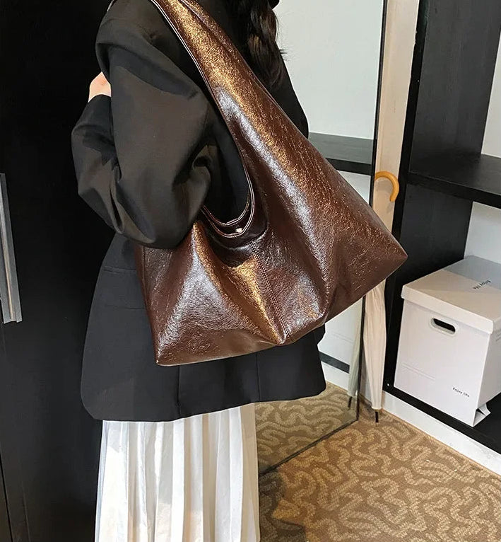 Bolsa Hobo de Couro Graça café