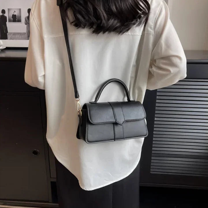 Bolsa Satchel de Couro Monroe Preto