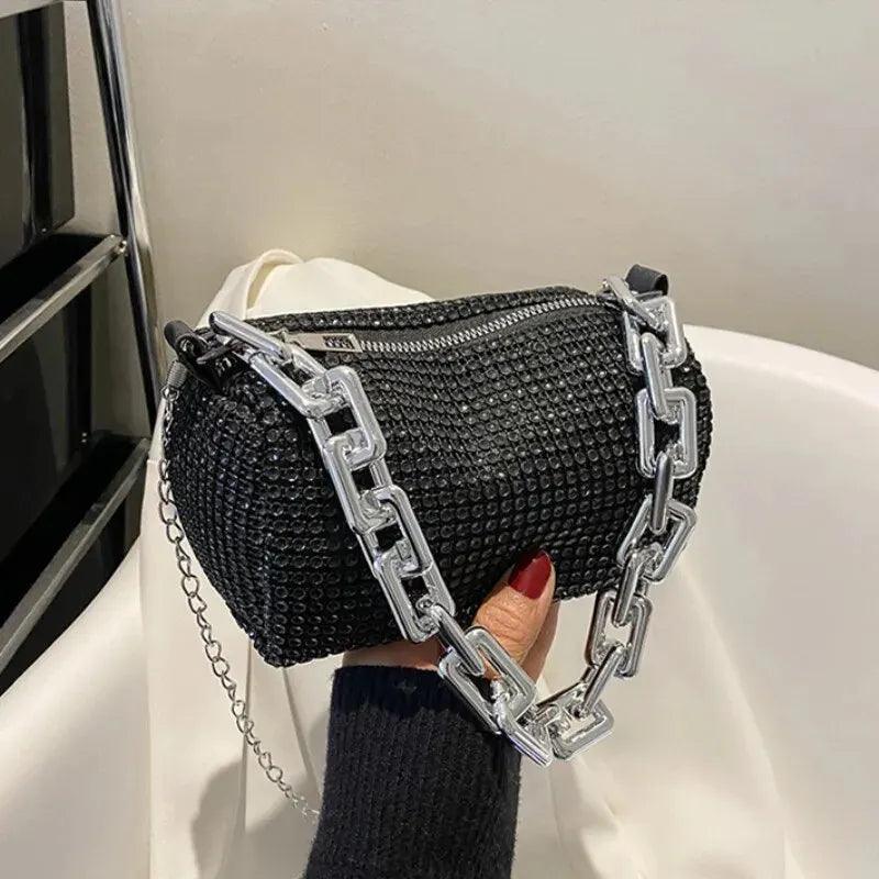 Bolsa Strass com Corrente Manon Preto
