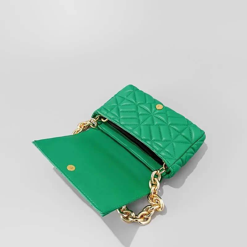 Bolsa Tiracolo com Corrente Jade Verde