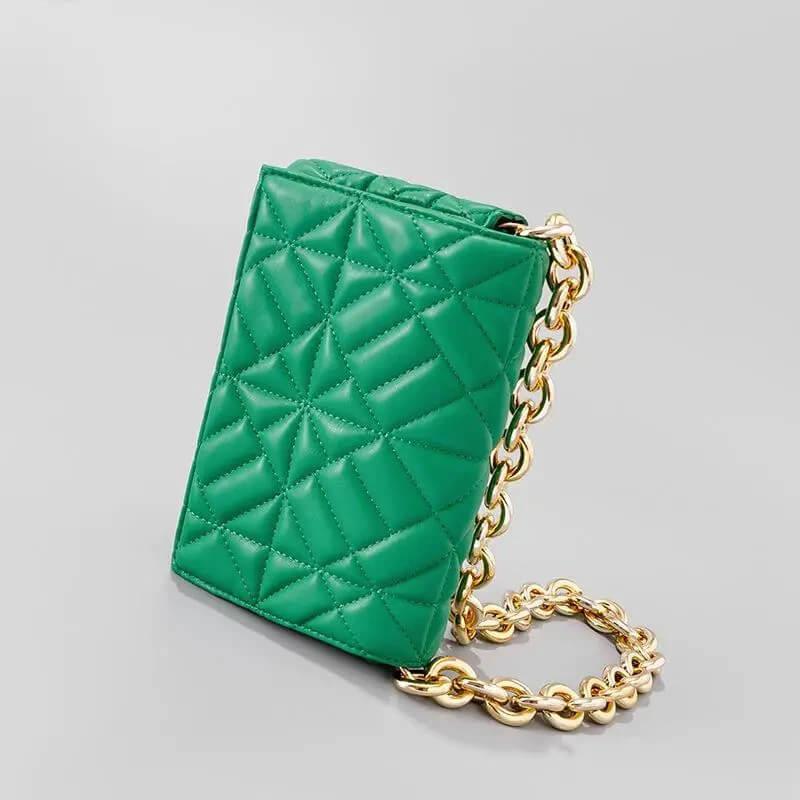 Bolsa Tiracolo com Corrente Jade Verde