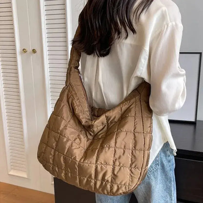 Bolsa de Ombro feminina Acolchoada cafe modelo 2