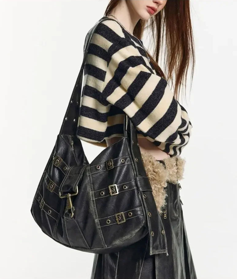 Bolsa de Ombro Vintage Cassandra Preto