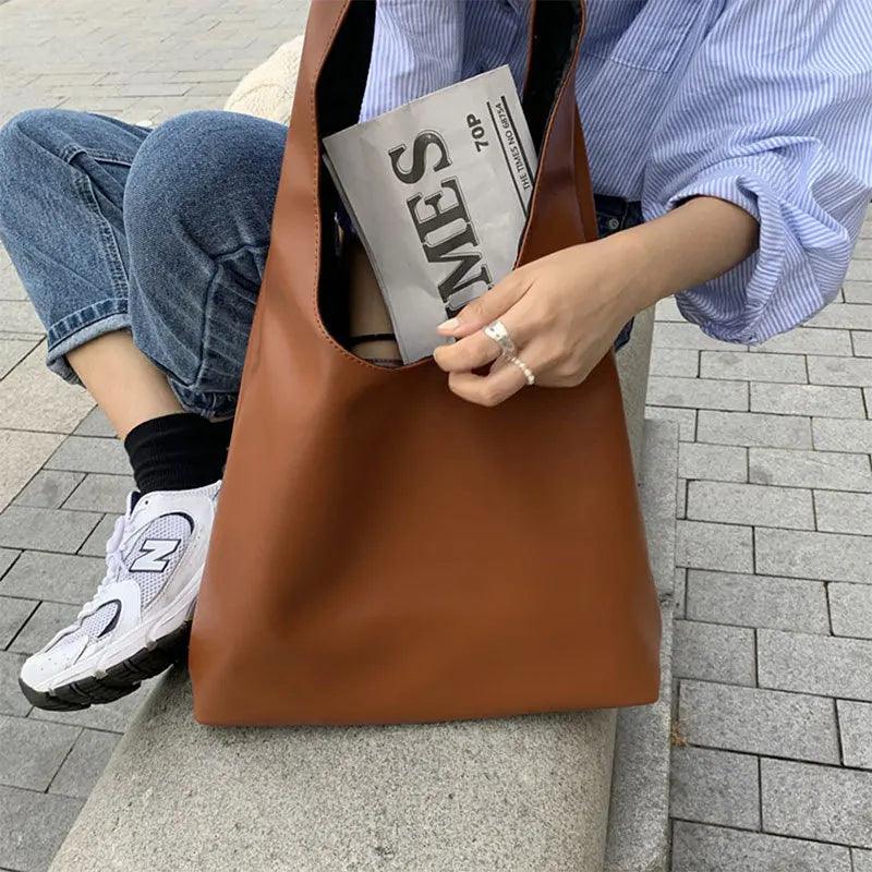 Bolsa de Ombro Vintage Serena Marrom