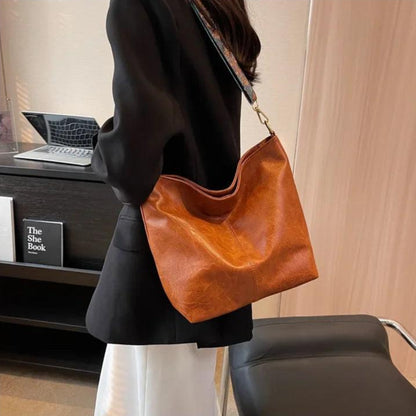 Bolsa de Ombro em Couro Lenc Marrom