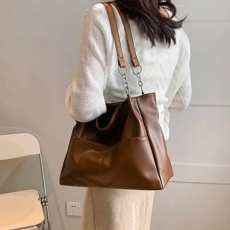 Bolsa de Ombro em Couro Soult Marrom