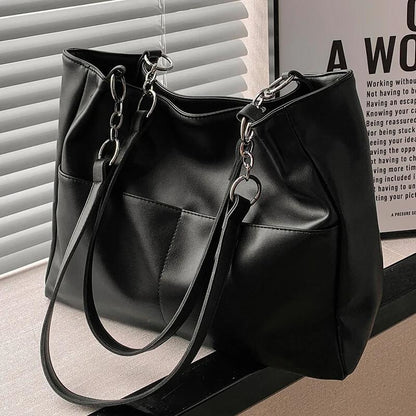 Bolsa de Ombro em Couro Soult Preto