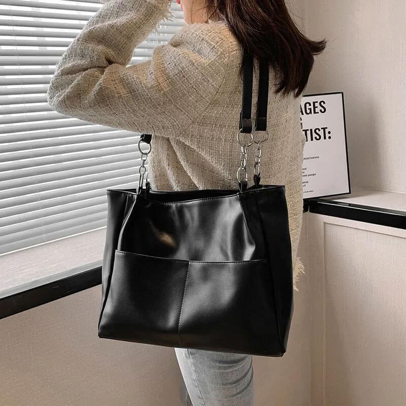 Bolsa de Ombro em Couro Soult Preto