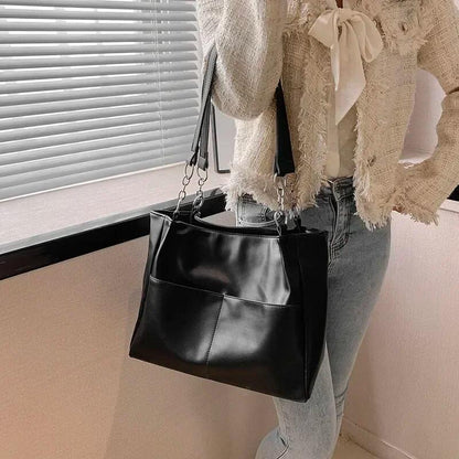 Bolsa de Ombro em Couro Soult Preto