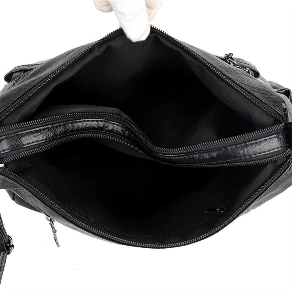 Bolsa Tiracolo de Couro Daish
