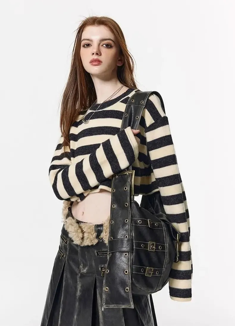 Bolsa de Ombro Vintage Cassandra Preto