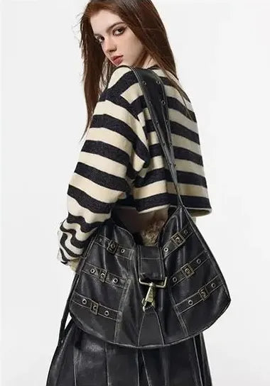 Bolsa de Ombro Vintage Cassandra Preto